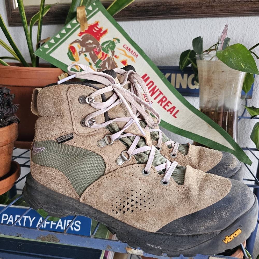 Danner Inquire Mid 5" Hiking Boots in Tannin/Oil Green Size 9.5/40.5